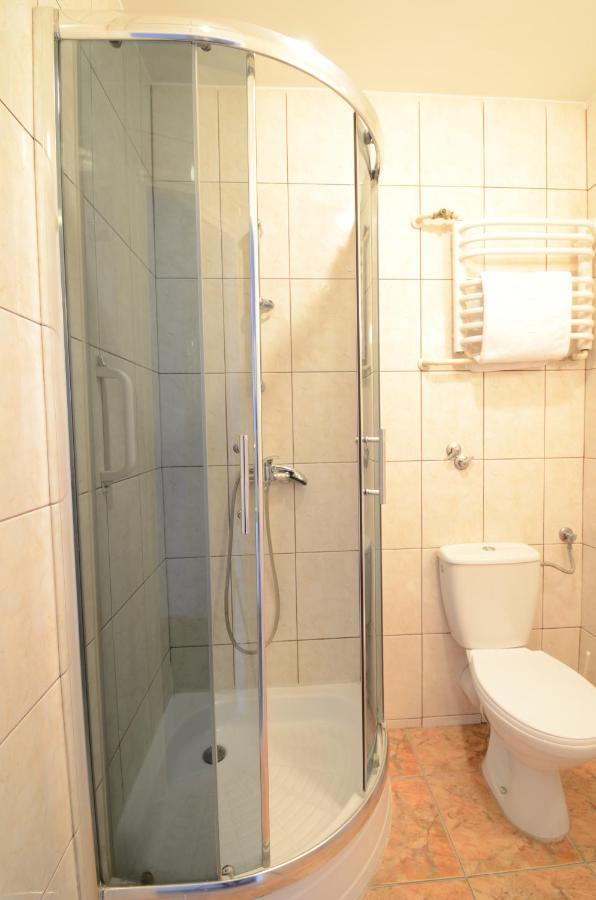 Hotel PZMot Lublin Buitenkant foto