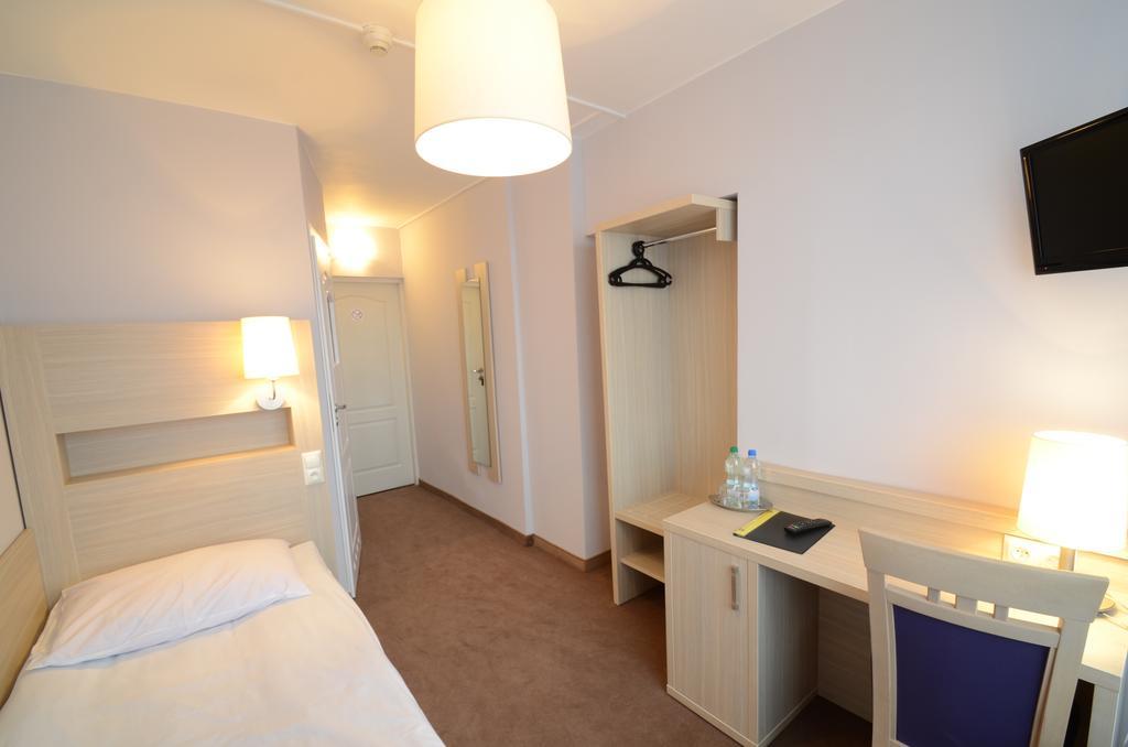 Hotel PZMot Lublin Kamer foto