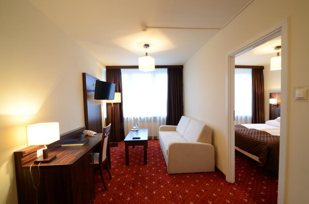 Hotel PZMot Lublin Kamer foto